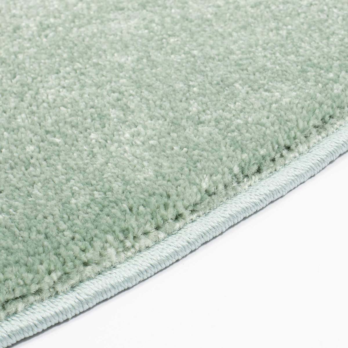 Alfombra redonda de terciopelo Gala - Verde menta - close up zijkant Alfombra redonda de terciopelo Gala - Verde menta - close up zijkant
