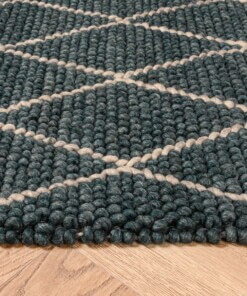 Alfombra de lana a rombos Vinduer - Petróleo/Gris - close up zijkant, thumbnail