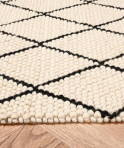 Alfombra de lana a rombos Vinduer - Crema/Negro - close up zijkant, thumbnail