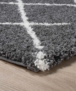 Alfombra a rombos de pelo largo Artisan - Gris/Blanco - close up hoek, thumbnail Alfombra a rombos de pelo largo Artisan - Gris/Blanco - close up hoek, thumbnail