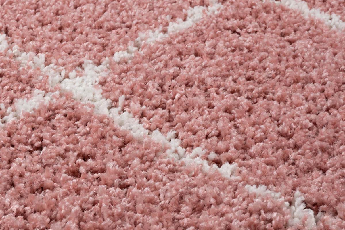 Alfombra cuadrada a rombos de pelo largo Habitat - Rosa/Blanco - close up materiaal Alfombra cuadrada a rombos de pelo largo Habitat - Rosa/Blanco - close up materiaal