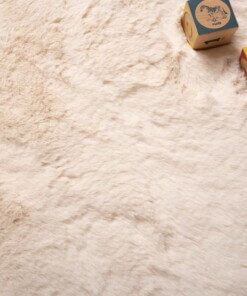 Alfombra suave en forma de nube - Fluffy Crema Alfombra suave en forma de nube - Fluffy Crema