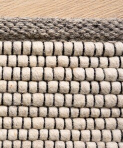 Alfombra de lana a rayas Lett - Amarillo Mostaza/Gris - close up, thumbnail