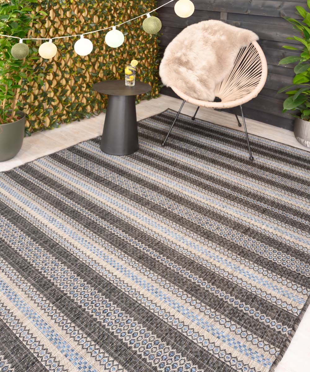 Alfombra de exterior a rayas - Coastal Path Negro/Azul Alfombra de exterior a rayas - Coastal Path Negro/Azul