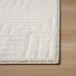 Alfombra cuadrada de estilo escandinavo - Contour Gem Crema - close up, thumbnail