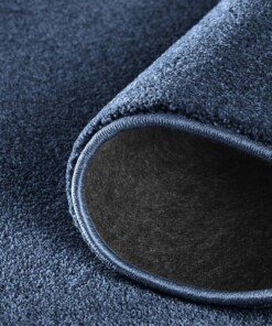 Alfombra pasillo pelo corto - Bliss azul oscuro - close up, thumbnail