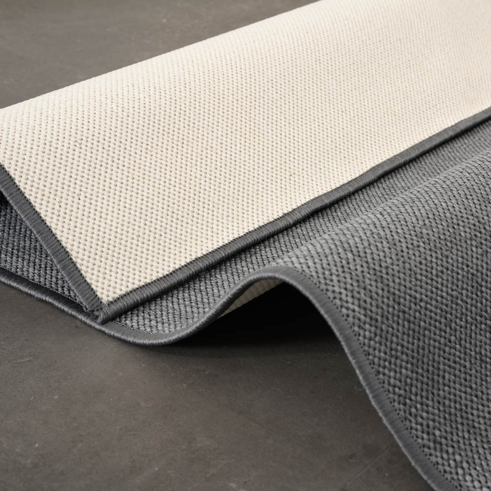 Alfombra de exterior de color sólido - Flip Gris - close up Alfombra de exterior de color sólido - Flip Gris - close up