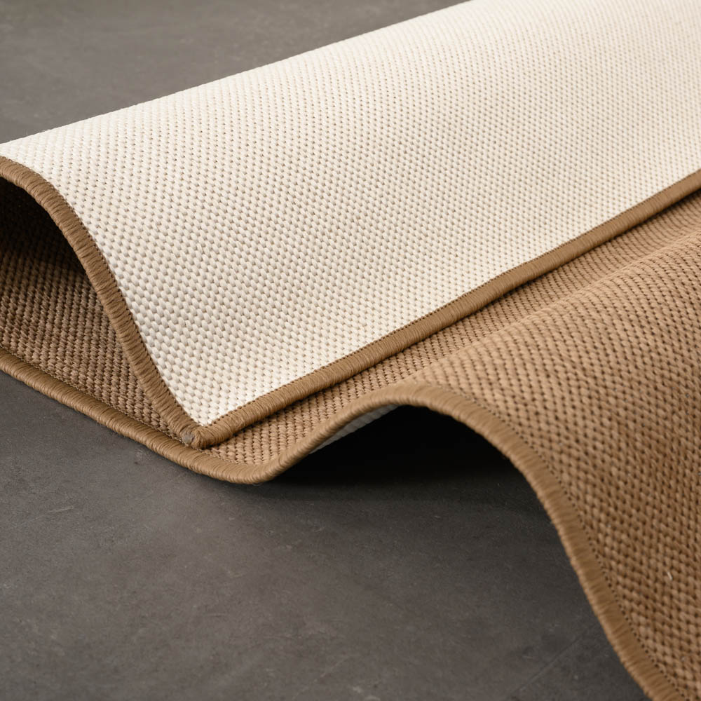 Alfombra de exterior de color sólido - Flip Marrón claro - close up Alfombra de exterior de color sólido - Flip Marrón claro - close up