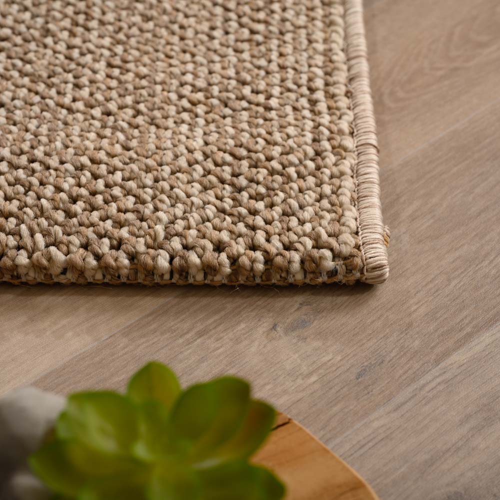 Alfombra pelo corto - Loom marrón - close up Alfombra pelo corto - Loom marrón - close up