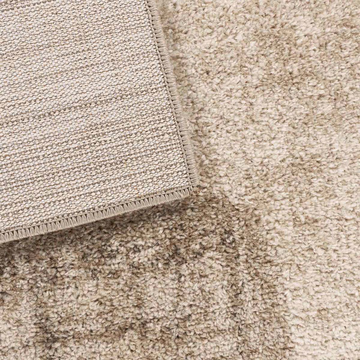 Alfombra retro - City Chic marrón - close up Alfombra retro - City Chic marrón - close up