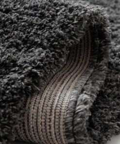Alfombra de pasillo de pelo largo - Cozy Shaggy Gris Oscuro - close up, thumbnail