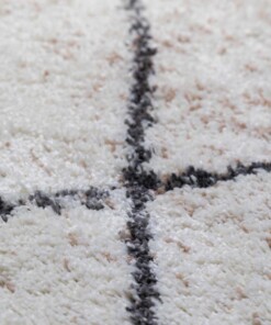 Alfombra a rombos de pelo largo Artisan - Blanco/Gris - close up, thumbnail