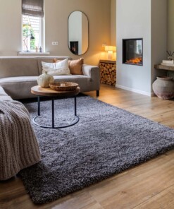 Alfombra de pelo largo Shaggy Grand - Gris oscuro - sfeer Alfombra de pelo largo Shaggy Grand - Gris oscuro - sfeer