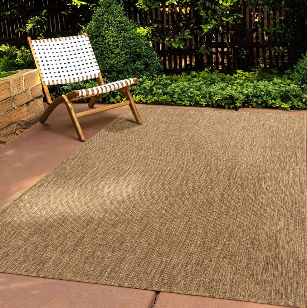 alfombra de exterior con acabado natural