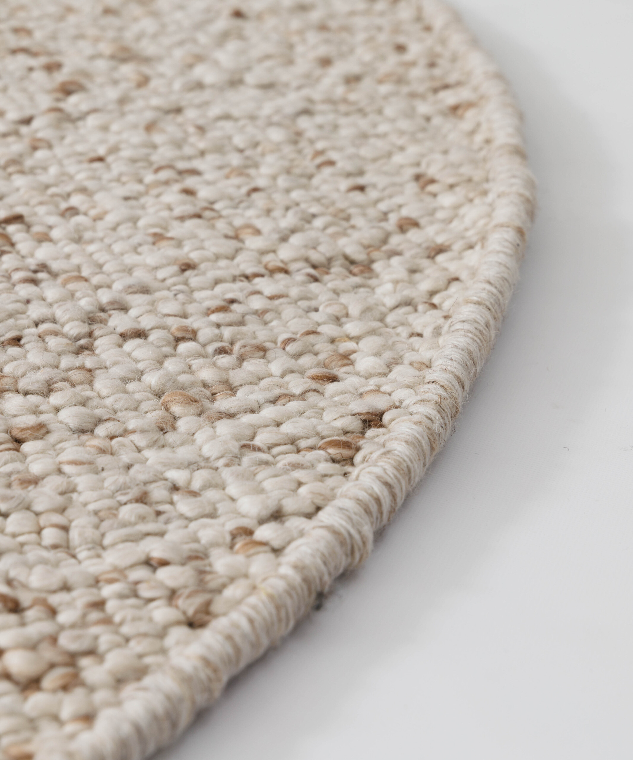 Alfombra redonda de lana - Bergull marfil/beige - close up Alfombra redonda de lana - Bergull marfil/beige - close up