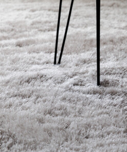 Alfombra de pelo largo - Posh Velours Gris Claro - close up, thumbnail Alfombra de pelo largo - Posh Velours Gris Claro - close up, thumbnail