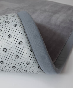 Alfombra de juegos - Pluffy gris oscuro - close up, thumbnail Alfombra de juegos - Pluffy gris oscuro - close up, thumbnail