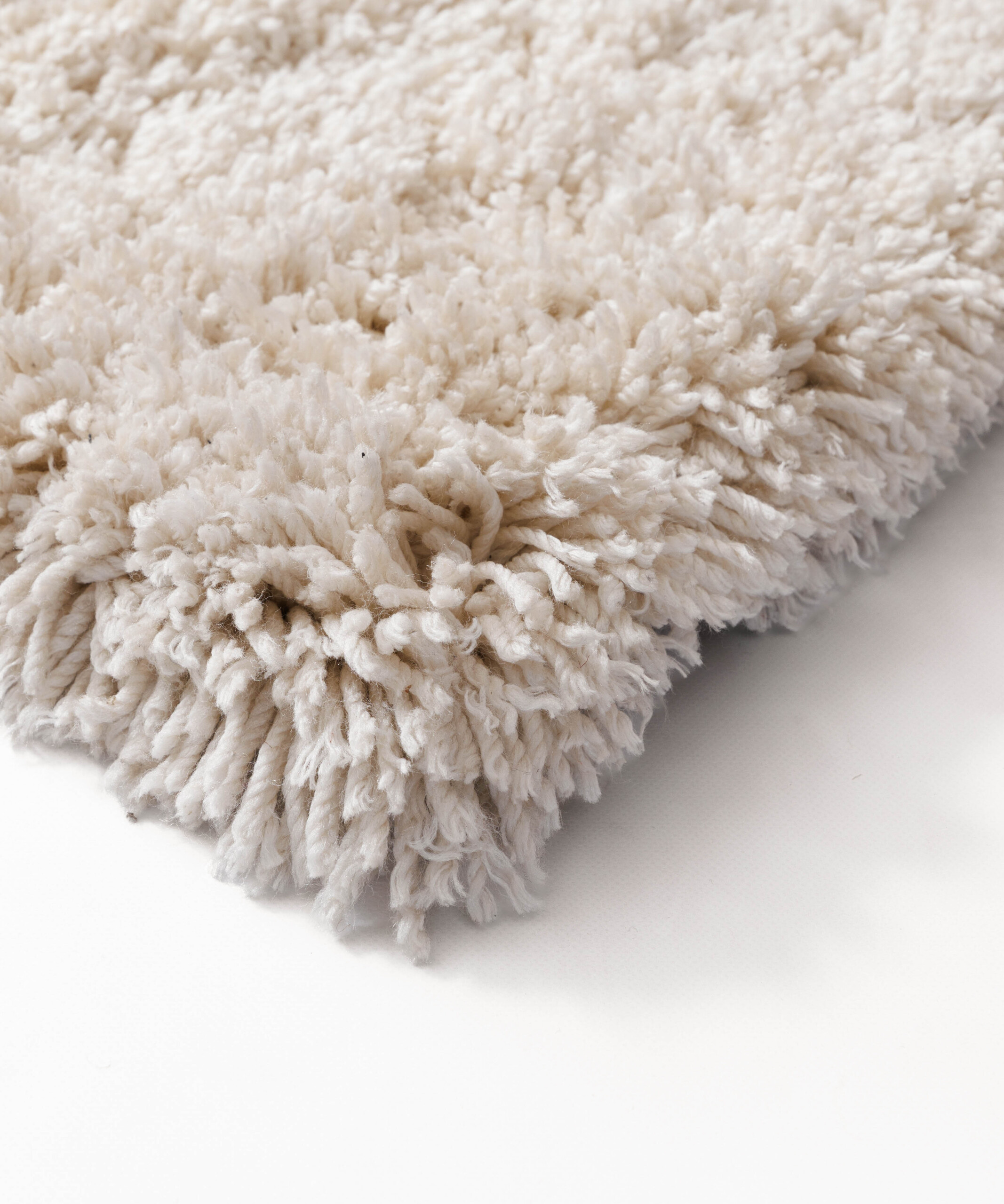 Alfombra shaggy - Sveve marfil - close up Alfombra shaggy - Sveve marfil - close up