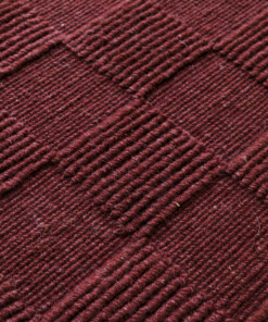 Alfombra de lana - Tavle burdeos - close up, thumbnail Alfombra de lana - Tavle burdeos - close up, thumbnail